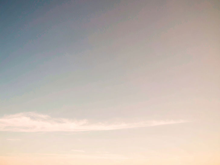 青い空と白い雲