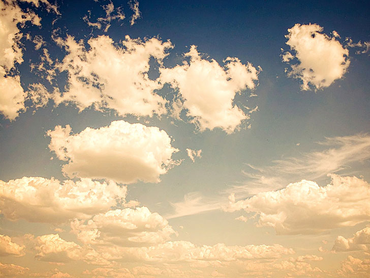 青い空と白い雲