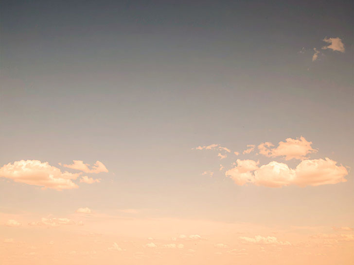 青い空と白い雲