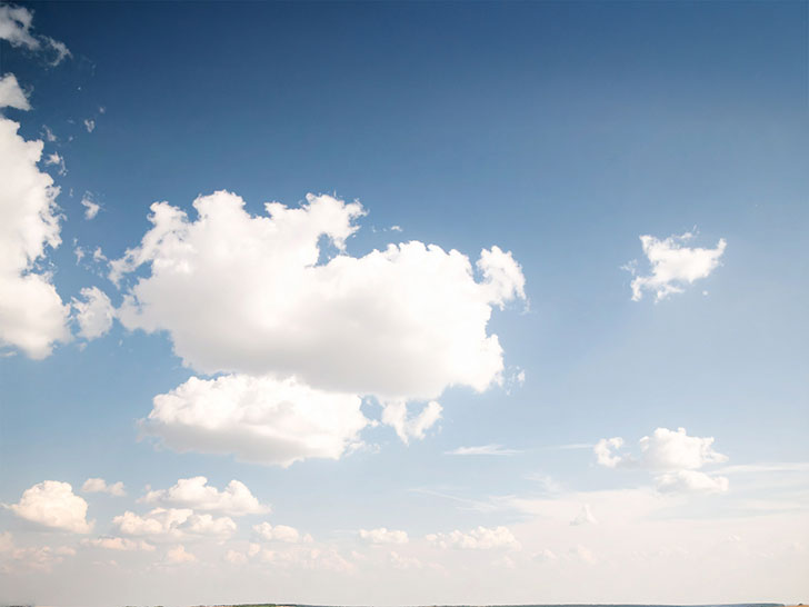 青い空と白い雲