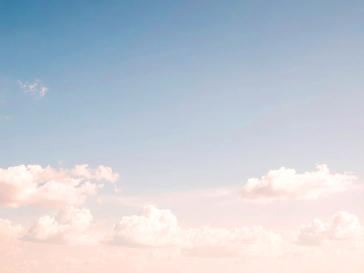 青い空と白い雲