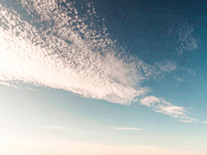 青い空と白い雲