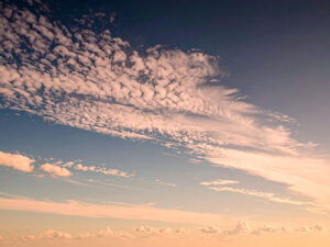 青い空と白い雲
