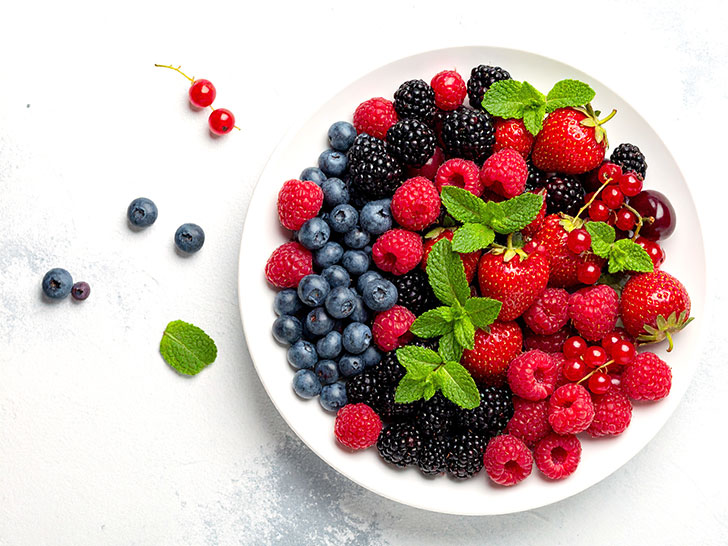 たくさんのフレッシュなベリー