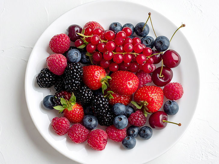 たくさんのフレッシュなベリー