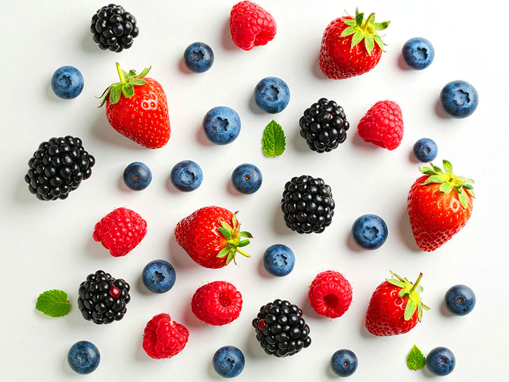 たくさんのフレッシュなベリー