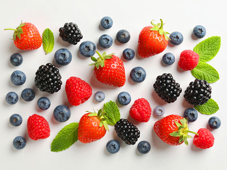 たくさんのフレッシュなベリー